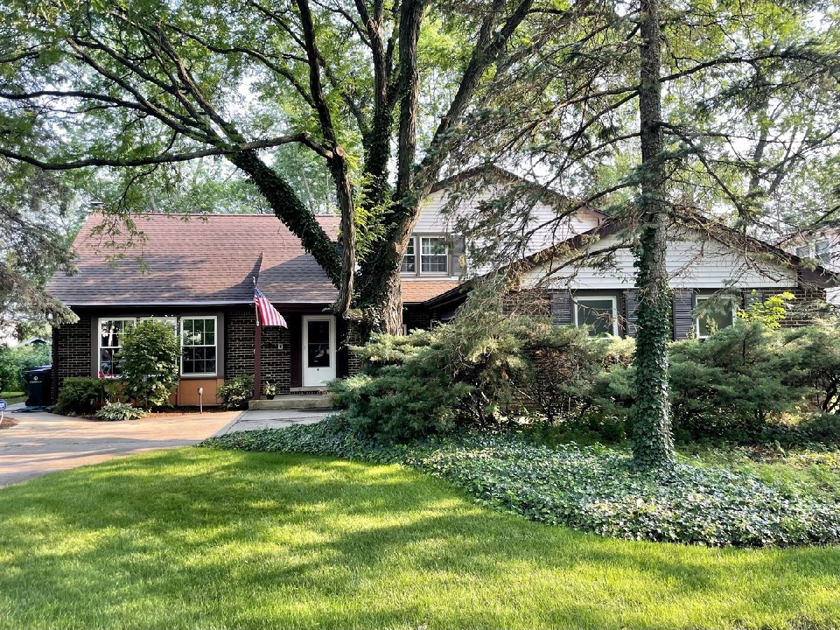 Homes Sold Willows Northbrook Illinois, 3907 Carousel