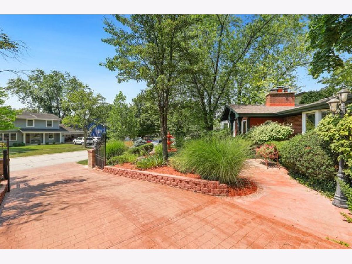 Homes Sold Hobson Hill Woodridge Illinois, 2 Hobson