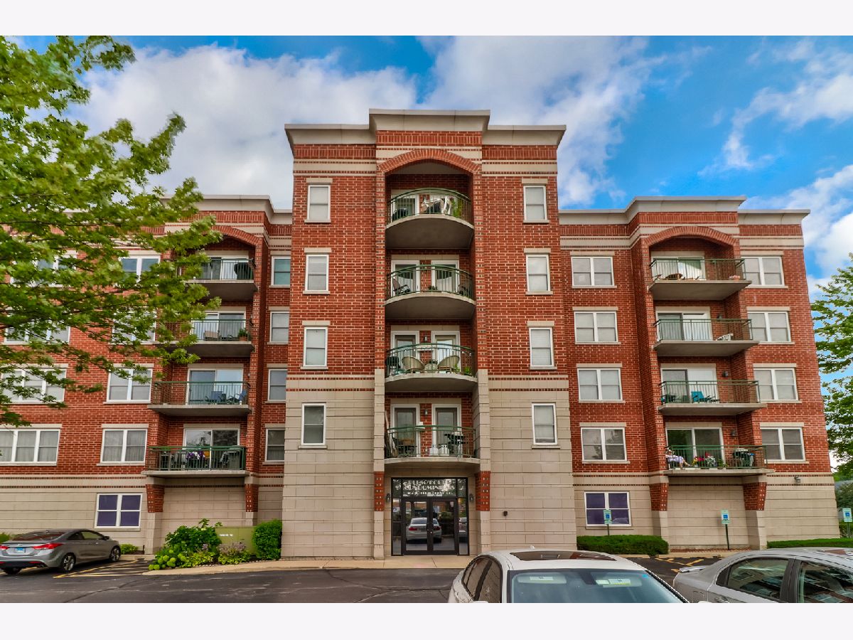 Condominiums Sold Plum Court Palatine Illinois, 104 Plum Grove
