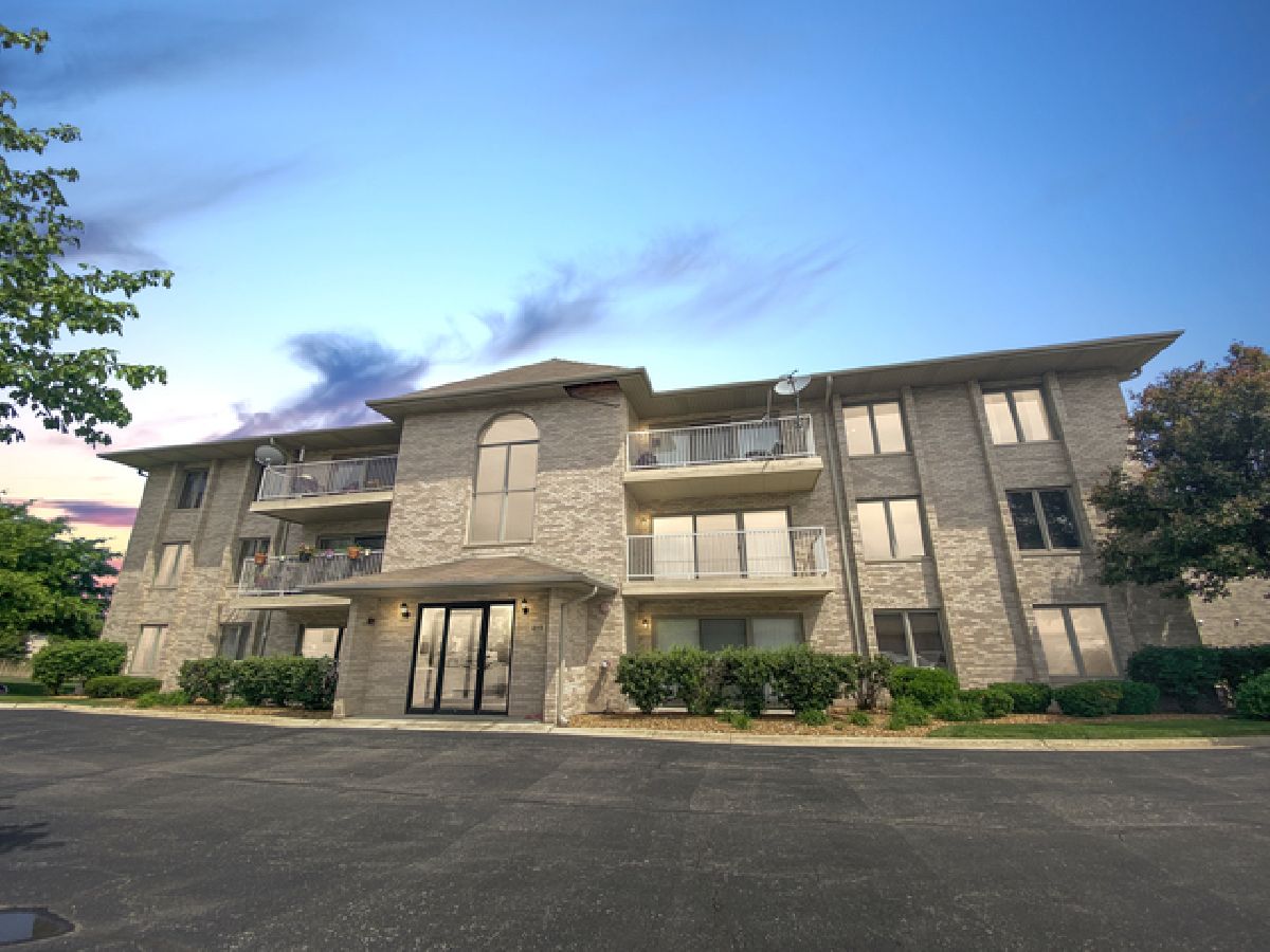 Condominiums Sold Ashley Point Lockport Illinois, 1053 Ashley