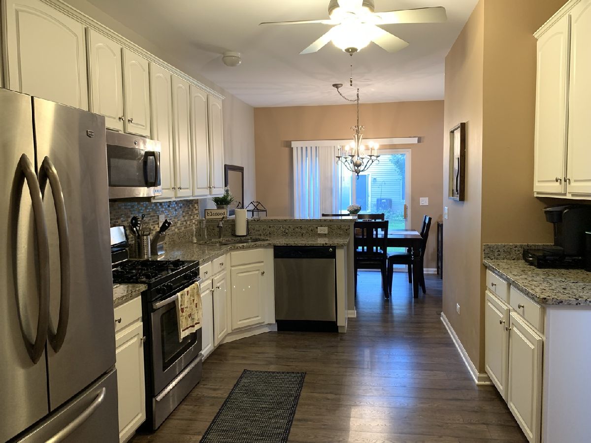 Townhomes & Homes Rented Willow Walk Lockport Illinois, 17630 Gilbert