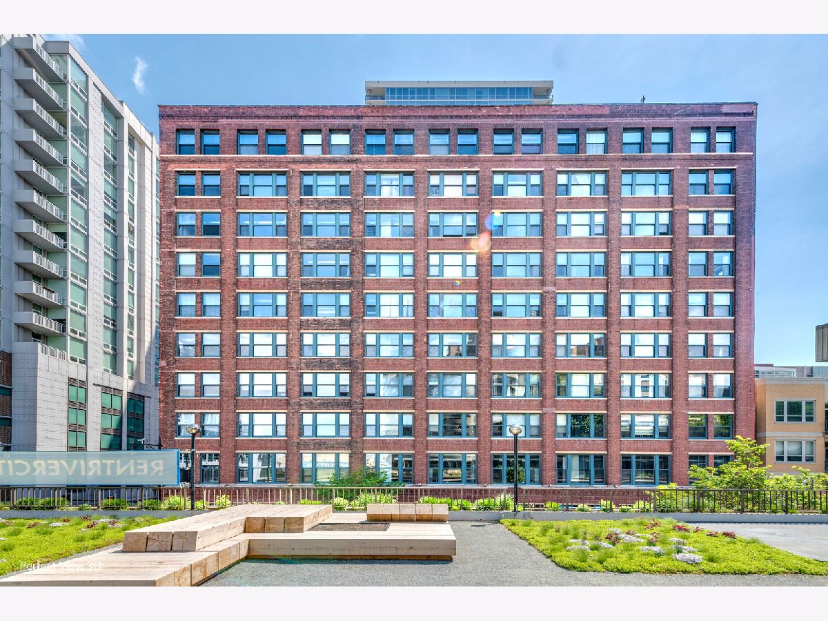 Condominiums Rented Paper Place Lofts Chicago Illinois, 801 Wells