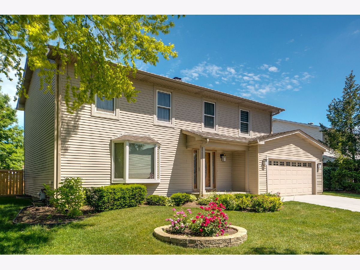 Homes Sold Highland Point Buffalo Grove Illinois, 711 Dunhill