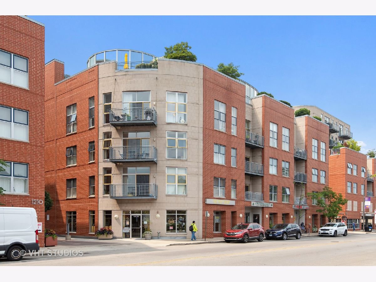 Condominiums Sold Chicago Avenue Place Evanston Illinois, 1210 Chicago