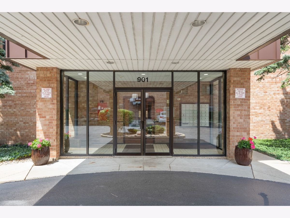 Condominiums Sold Plaza Des Plaines Des Plaines Illinois, 901 Center