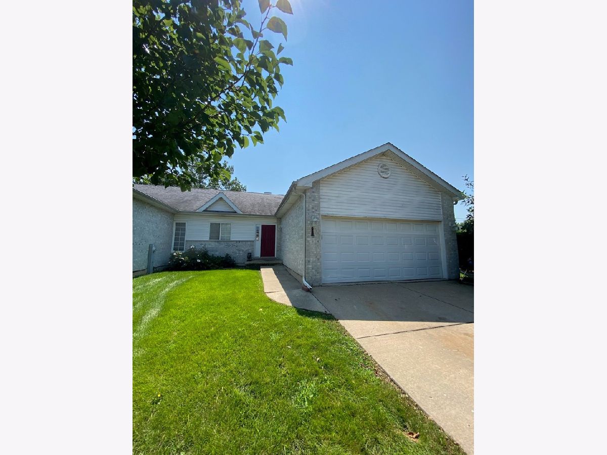 Townhomes & Homes Sold Lighthouse Cove Braidwood Illinois, 203 Harbor Landing