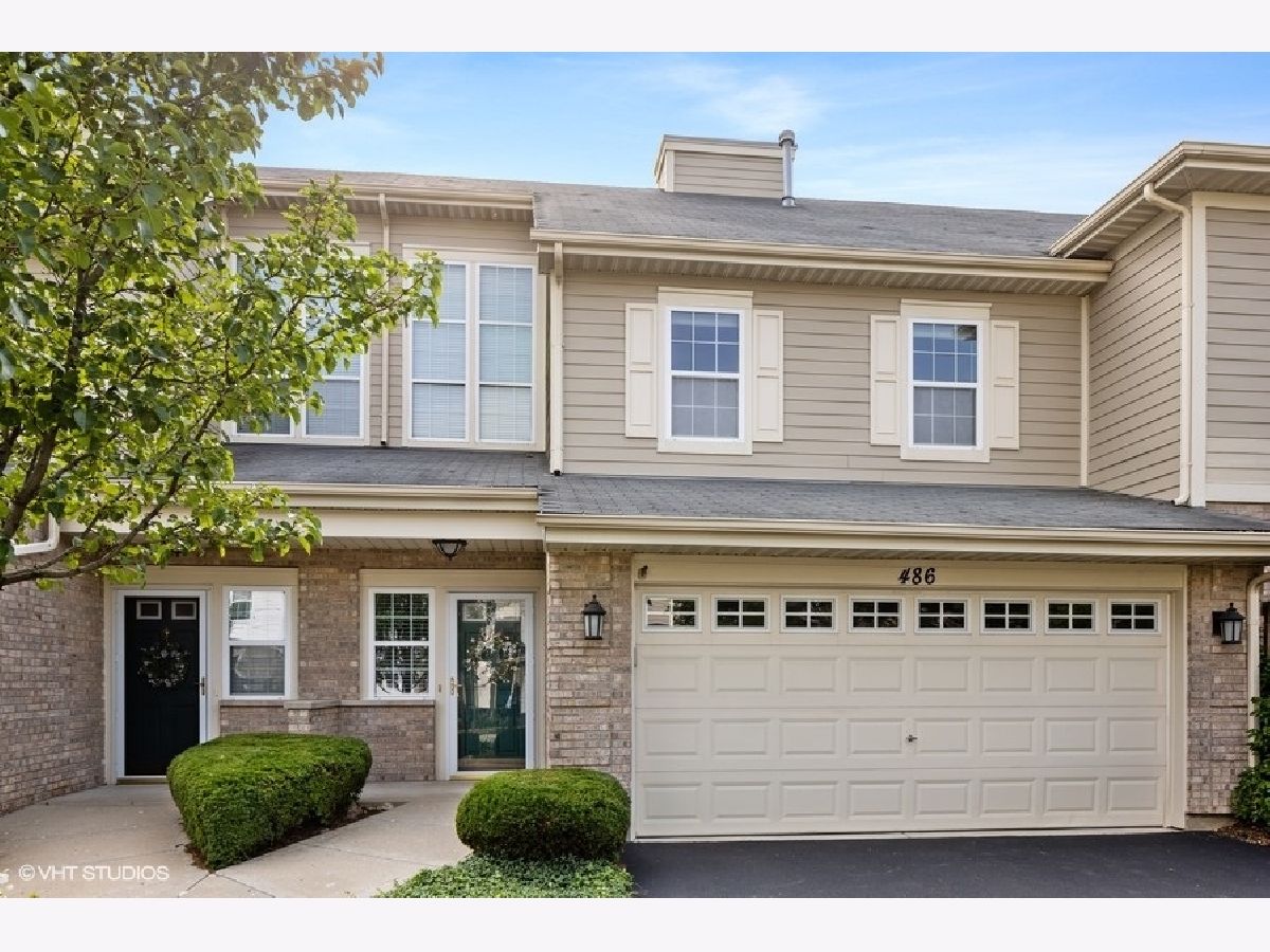Townhomes Sold Forest Glen Carol Stream Illinois, 486 Keswick