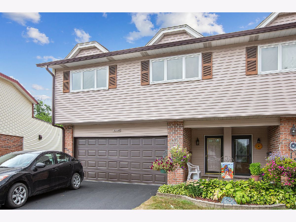 Townhomes & Condos & Homes Sold Brementowne Villas Tinley Park Illinois, 16338 Oxford