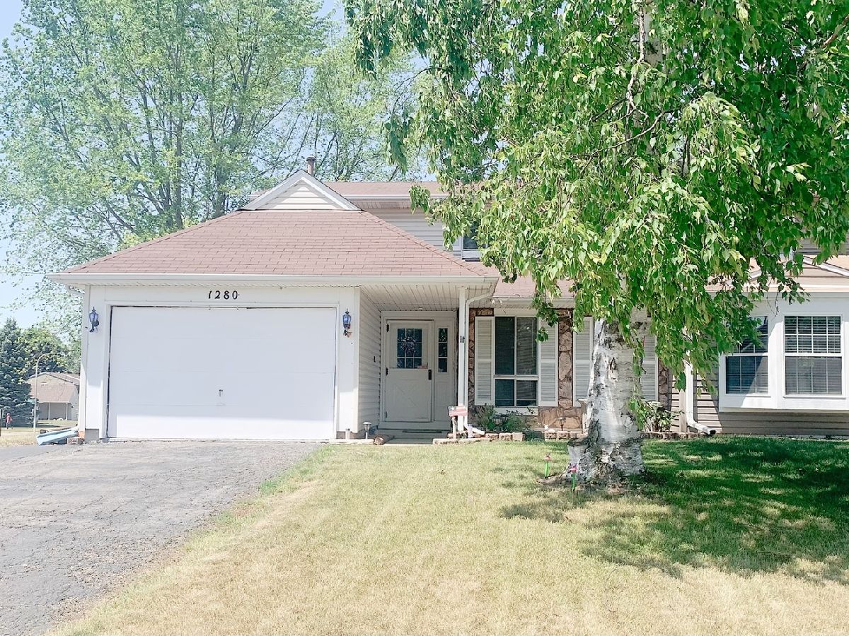 Condos & Townhomes Sold Parkwood Farms Elgin Illinois, 1280 Inverness