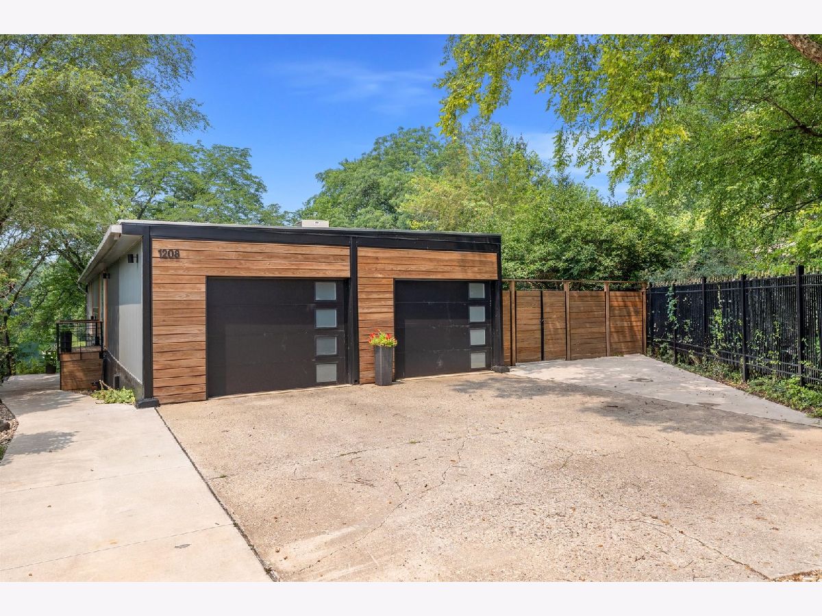 Homes Sold Briar Cliff Mahomet Illinois, 1208 Lakeside