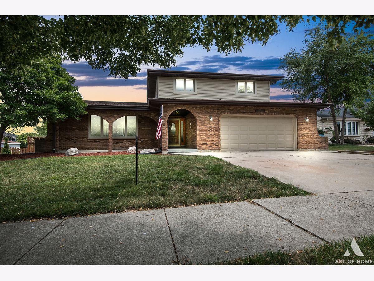 Homes Sold Orland Trails Orland Park Illinois, 13617 Old Post