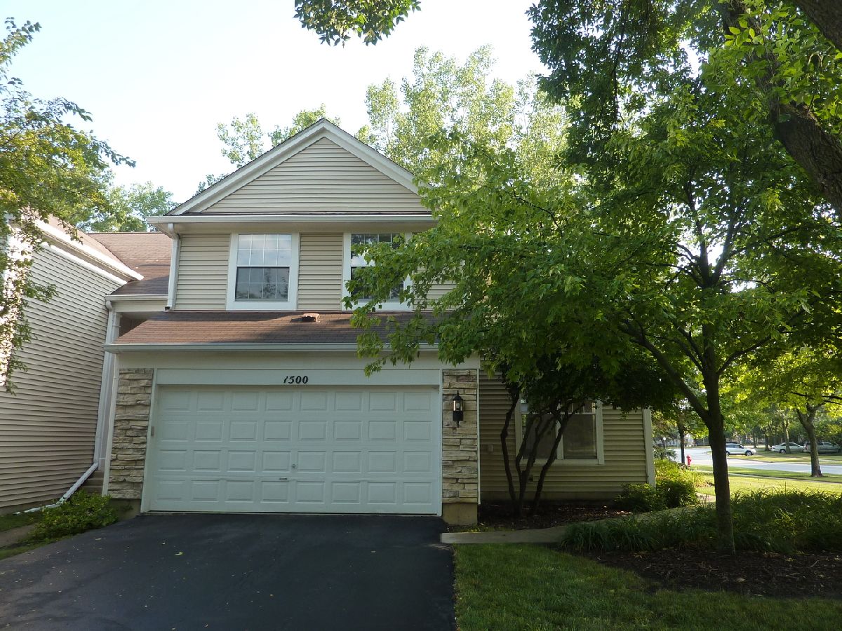 Townhomes Rented Hearthstone Hoffman Estates Illinois, 1500 Regan