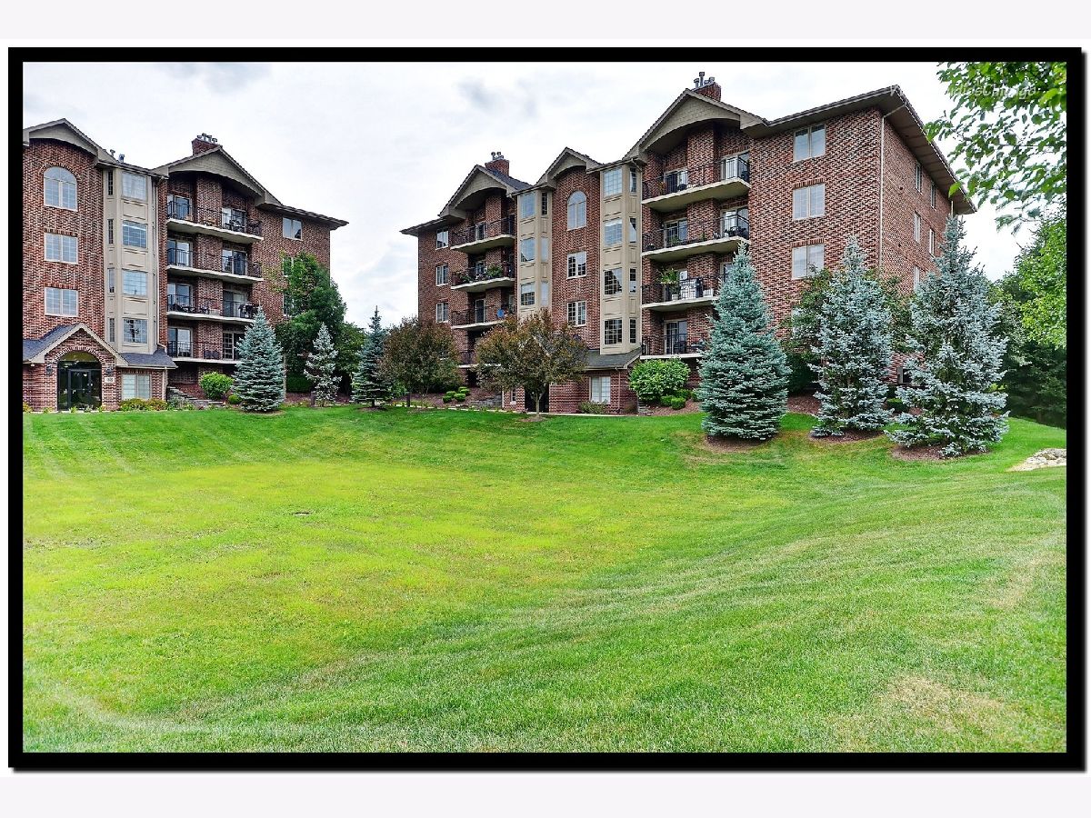 Condominiums Sold Ashton Grove Condominiums Westmont Illinois, 6675 Cass