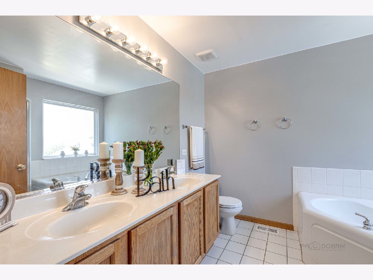 Homes Sold Northwood Trails Lake Villa Illinois, 315 Greenview