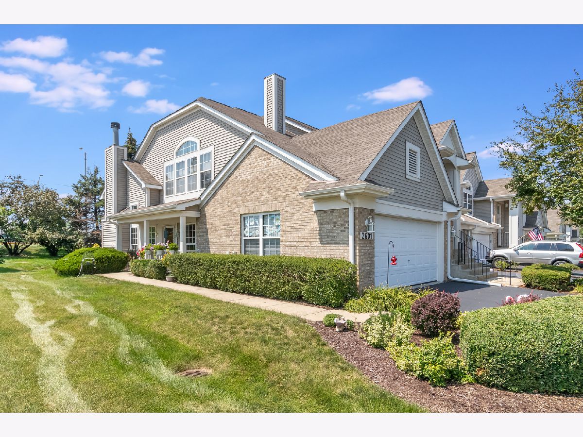 Townhomes & Condos & Homes Sold Riverwalk Plainfield Illinois, 2601 Old Woods