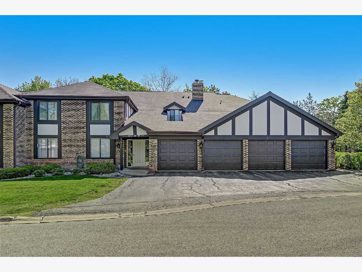 Condominiums & Homes Sold Villas Of Deer Creek Westmont Illinois, 5825 Buck