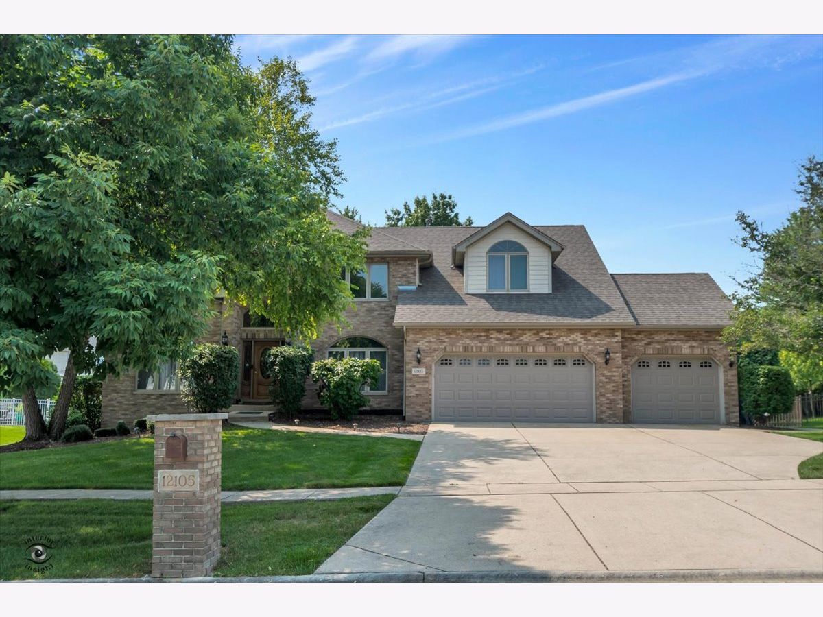 Homes Sold Country Woods Homer Glen Illinois, 12105 Magnolia