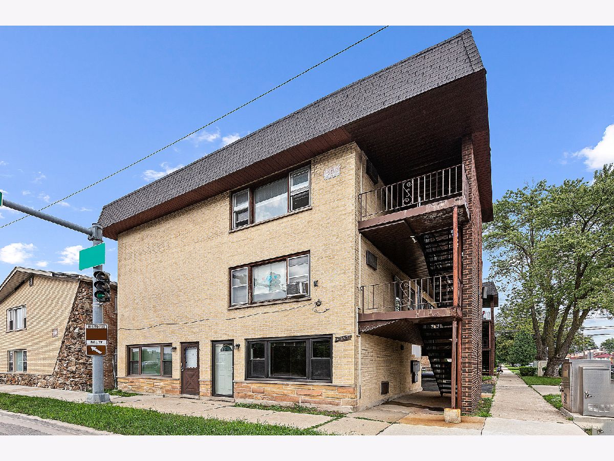 Homes & Condos & Townhomes Sold Forest View Of Stickney Stickney Illinois, 4043 Harlem