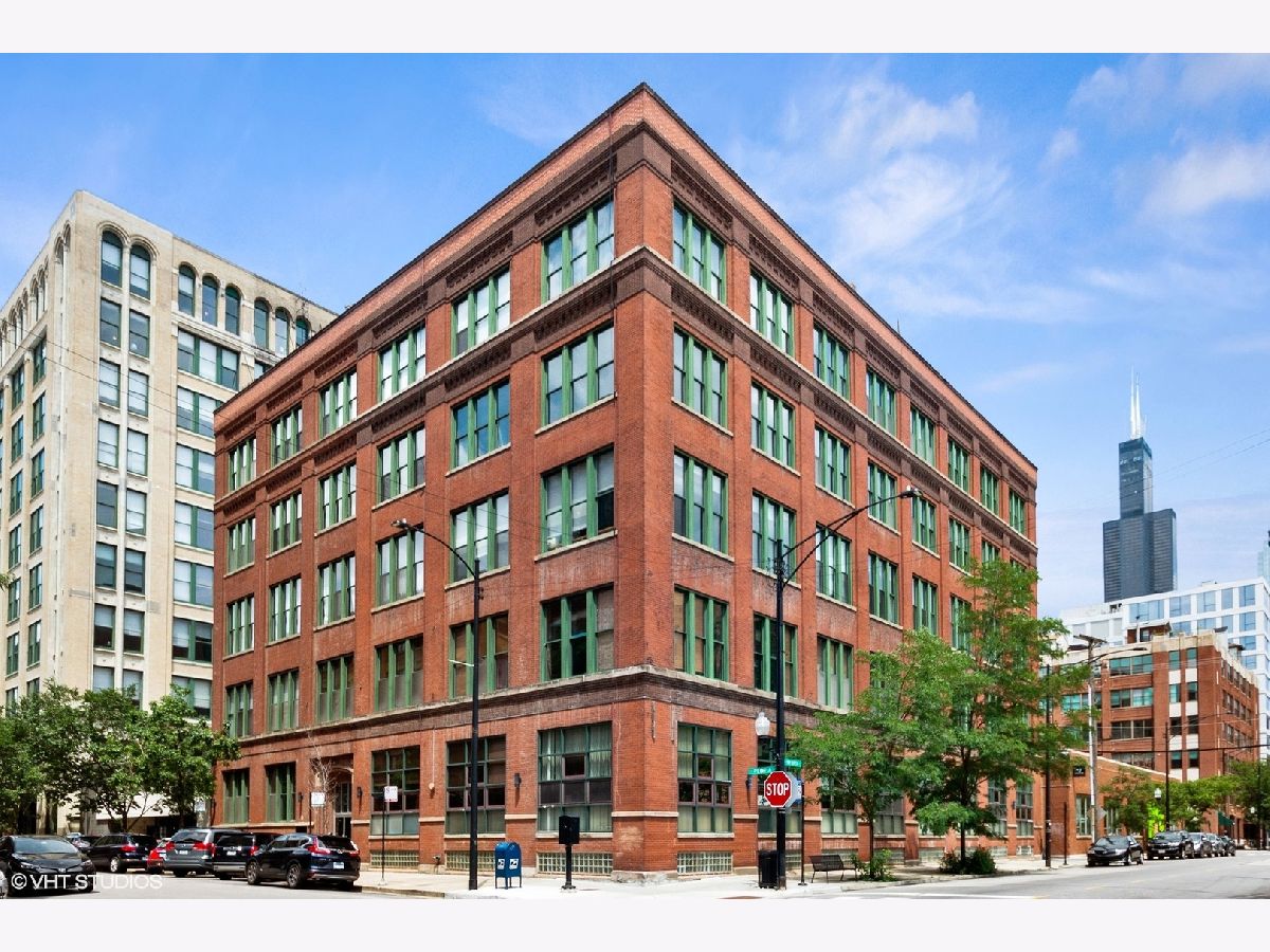 Condos & Townhomes Sold Westgate Lofts Chicago Illinois, 331 Peoria