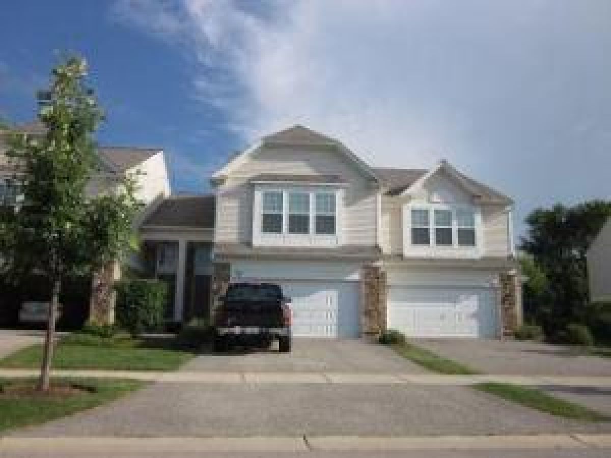 Townhomes Sold Lakeside Pointe Crystal Lake Illinois, 744 Pointe