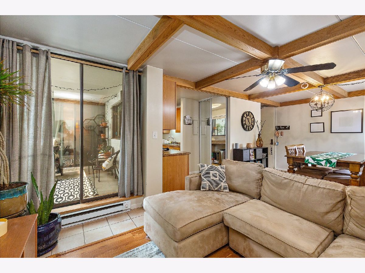 Condominiums Sold Courtyard Arlington Heights Illinois, 342 Miner