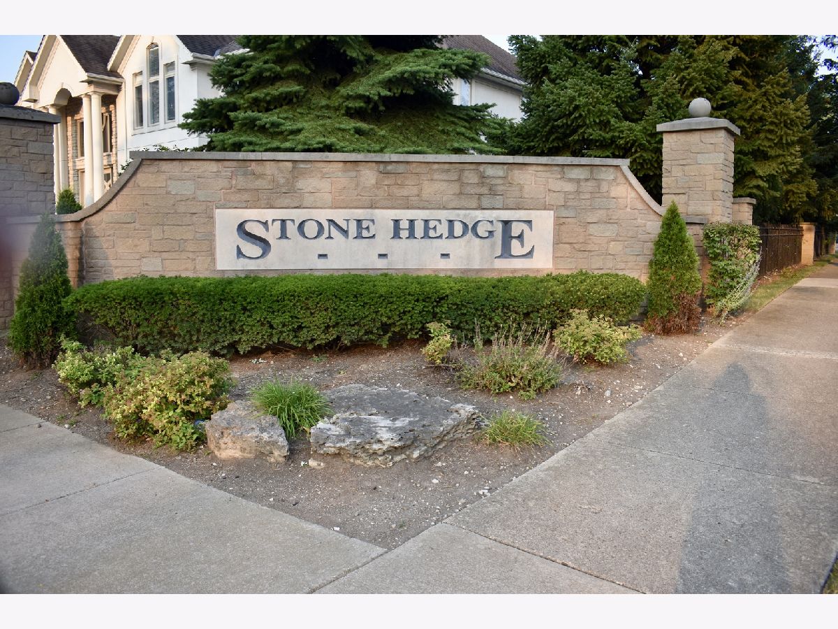 Homes Sold Stonehedge Addison Illinois, 952 Stonehedge