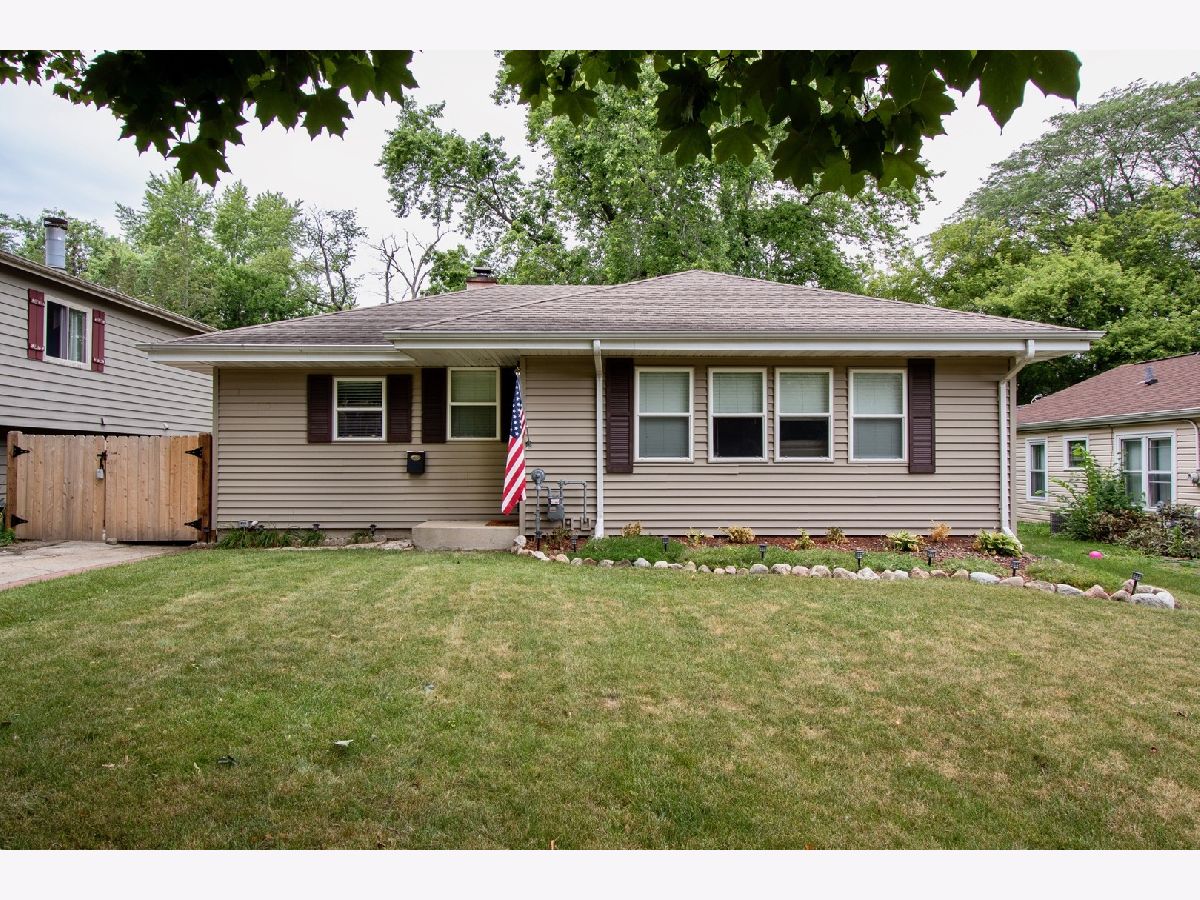Homes Sold Western Slope Mundelein Illinois, 134 Pershing