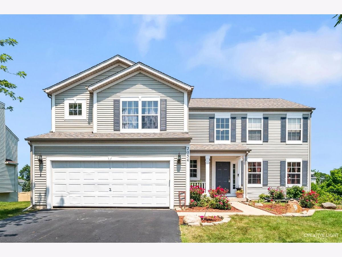 Homes Sold Westbury Farm Aurora Illinois, 2034 Westbury