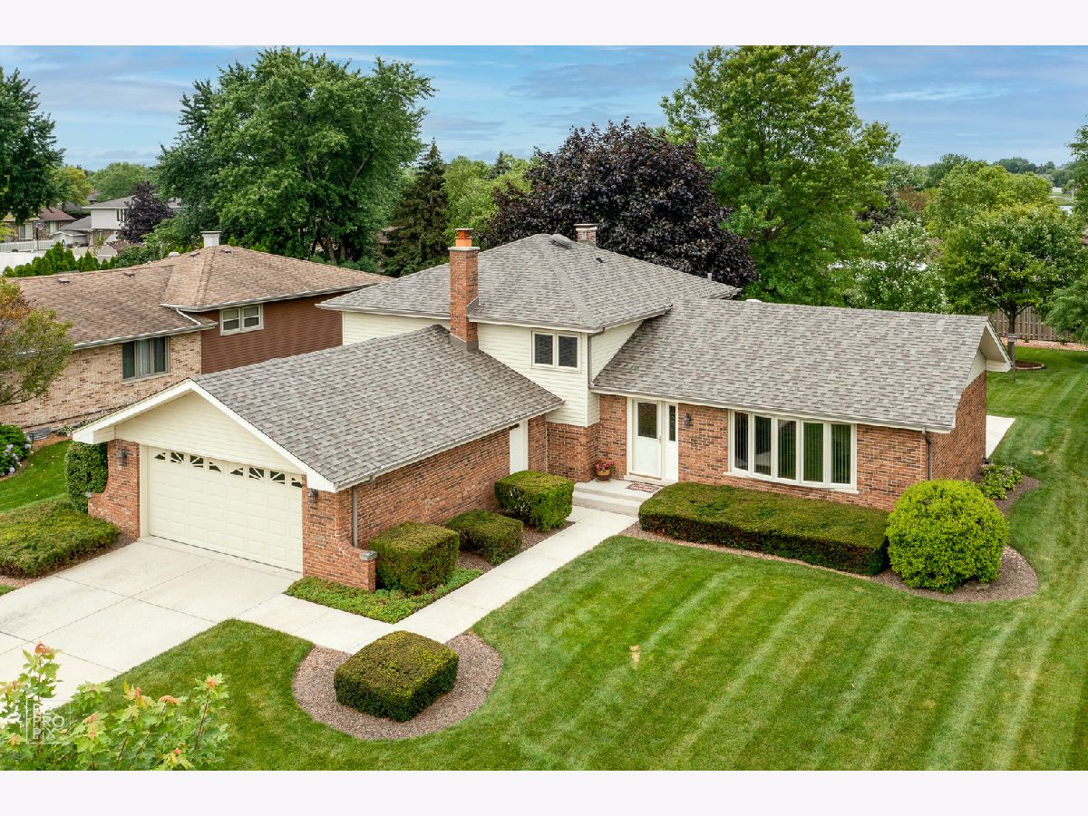 Homes Sold Orland Terrace Orland Park Illinois, 15208 Royal Foxhunt