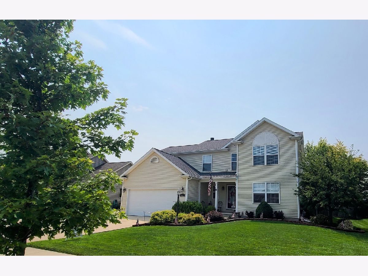 Homes Sold Deerpath Tolono Illinois, 413 Deerpath