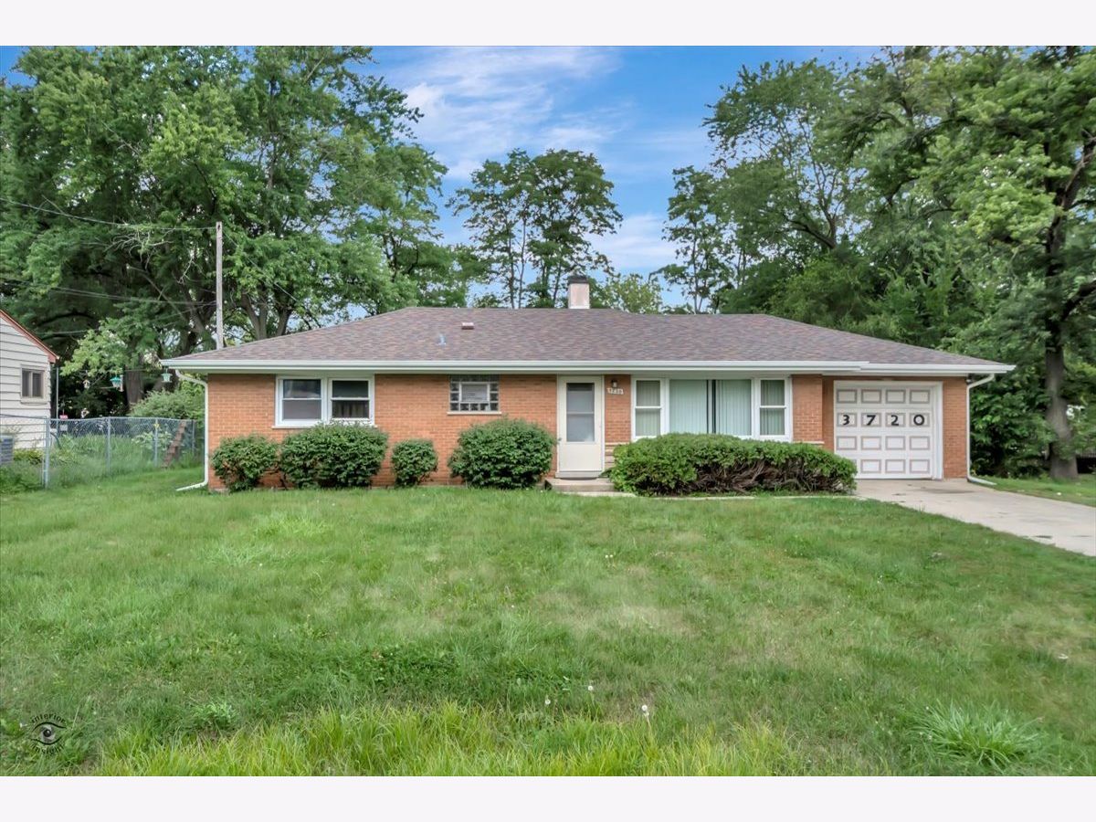 Homes Sold Mcintosh Markham Illinois, 3720 162nd