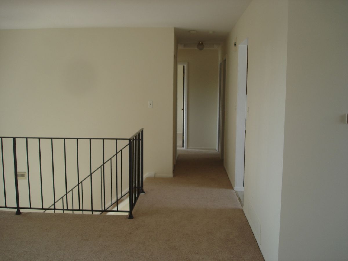 Homes Rented Sycamore Run Westmont Illinois, 300 Fernwood