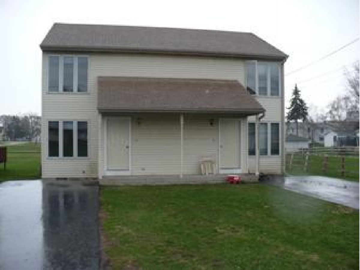  Sold Creston Illinois, 118 A & B Fremont