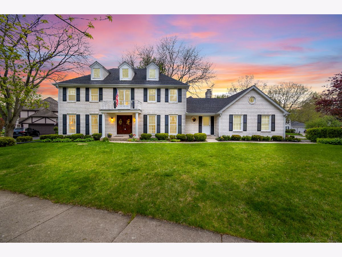 Homes Sold Arrowhead East Wheaton Illinois, 2S522 White Birch