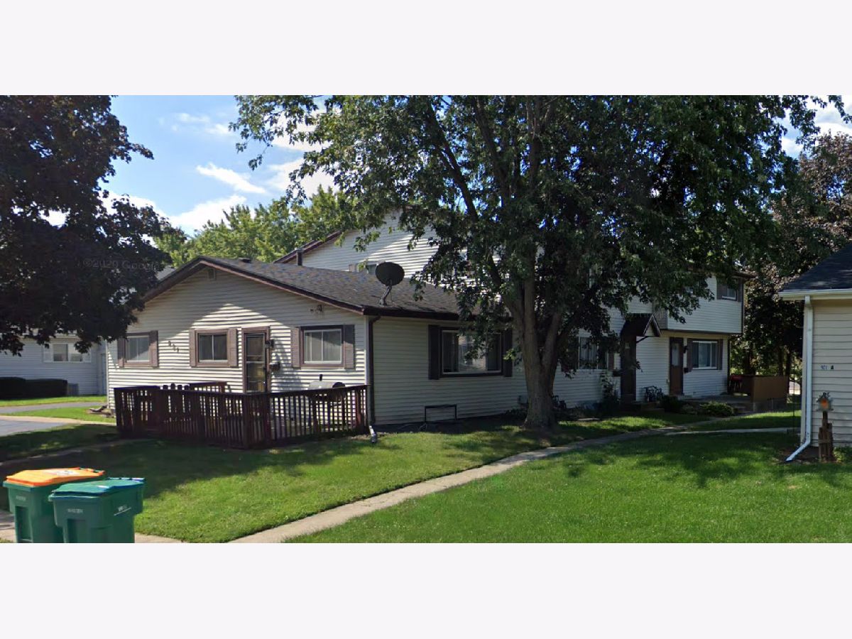 Condominiums Sold Thornwood North Joliet Illinois, 821 Gael