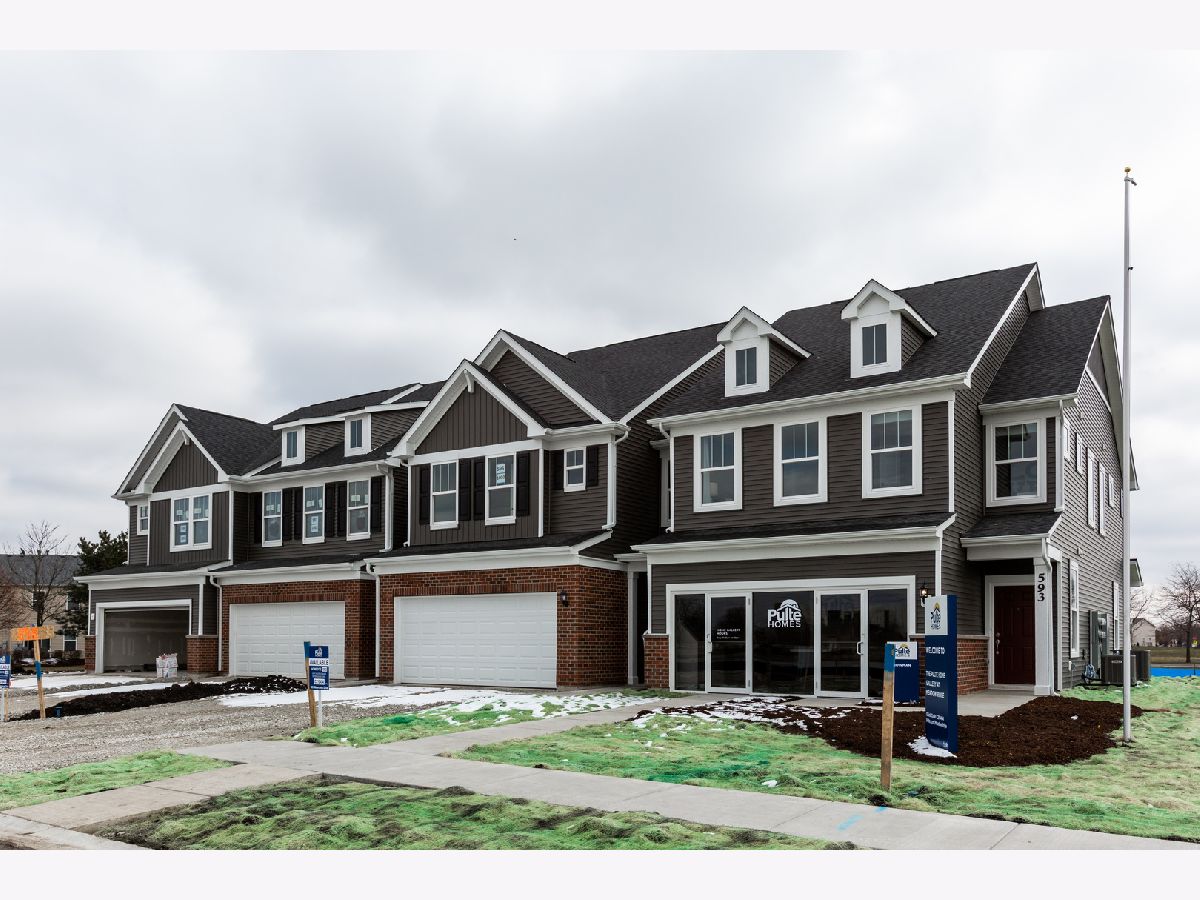 Condos & Townhomes & Homes Sold Meadow Ridge Aurora Illinois, 456 Watercress