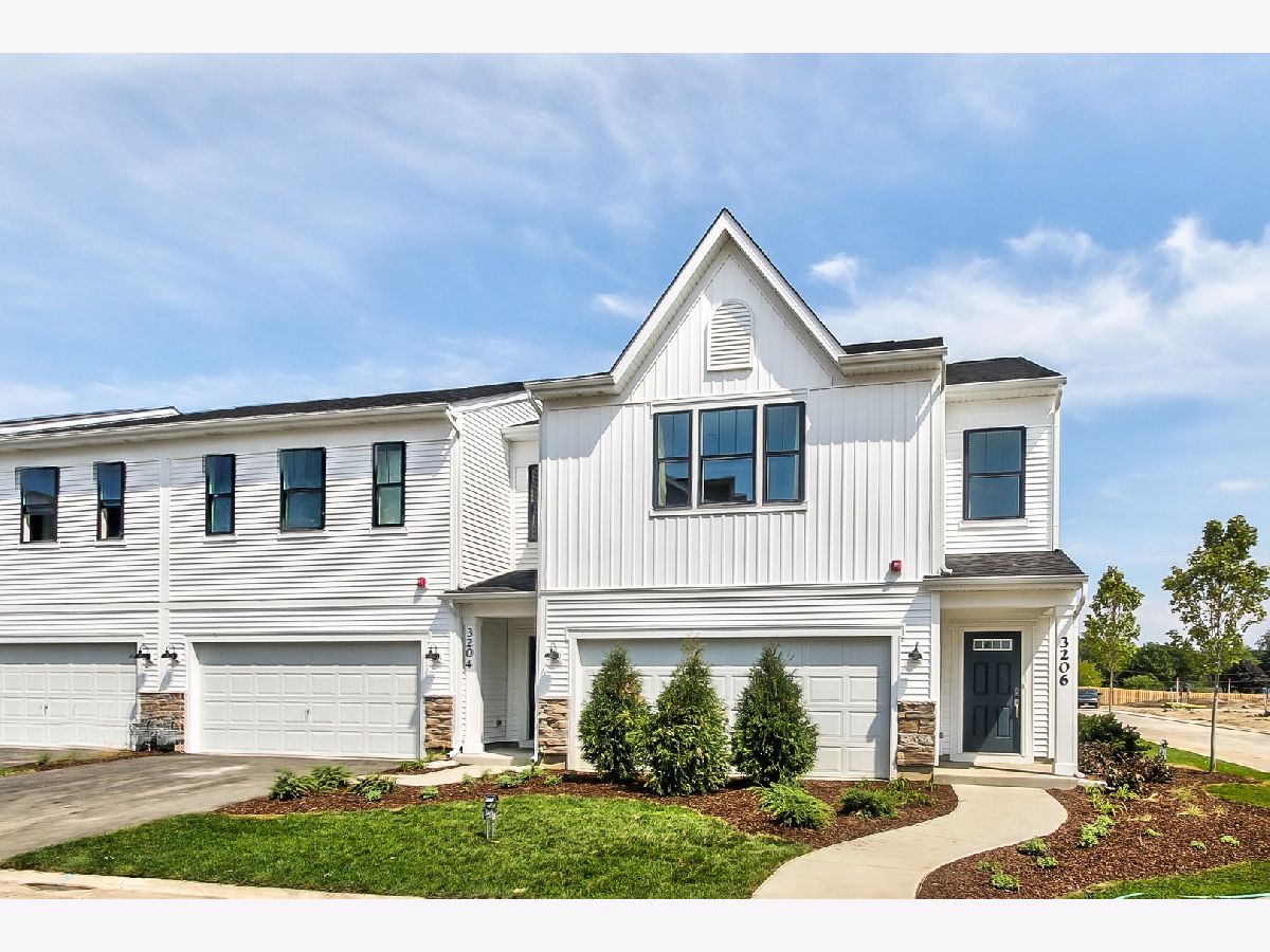 Condos & Townhomes Sold Meadow Square Rolling Meadows Illinois, 2559 Geranium Lot #22.06