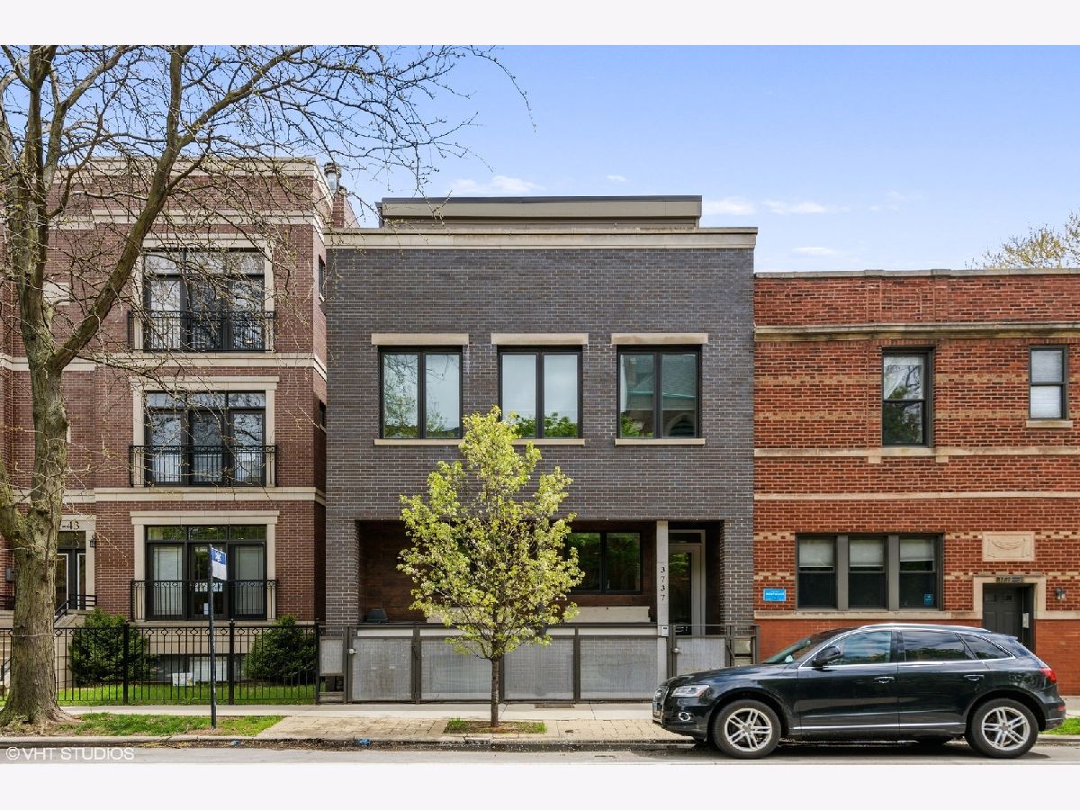Homes & Condominiums Sold St Bens Chicago Illinois, 3737 Damen