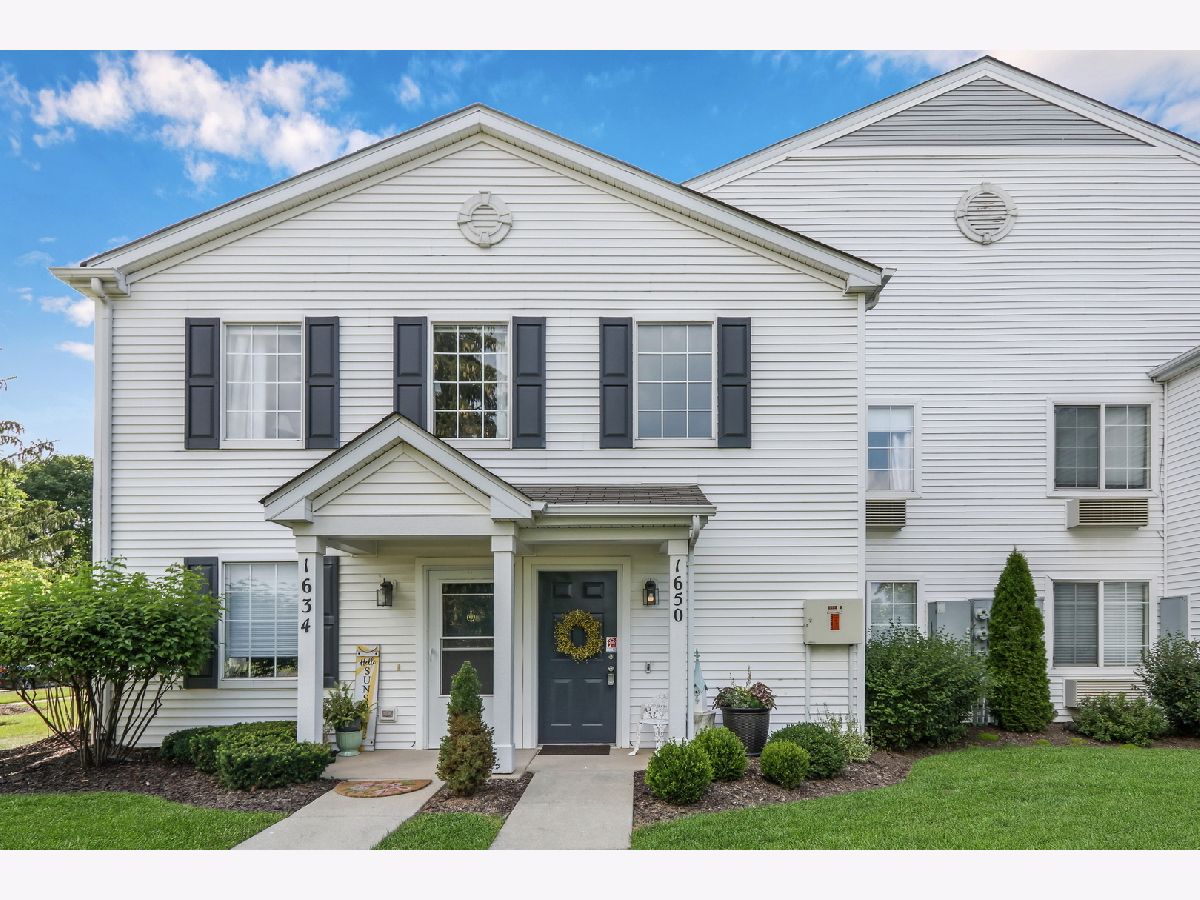 Prairie Point Aurora IL, Condos & Townhomes For Sale & For Rent Sadie