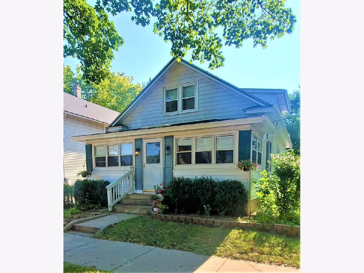 Homes Sold Winzlar Elgin Illinois, 959 Liberty