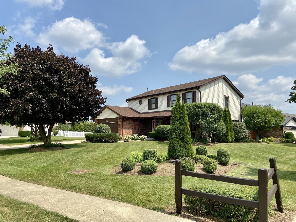 Homes Sold Kingsport Village Schaumburg Illinois, 921 Thames