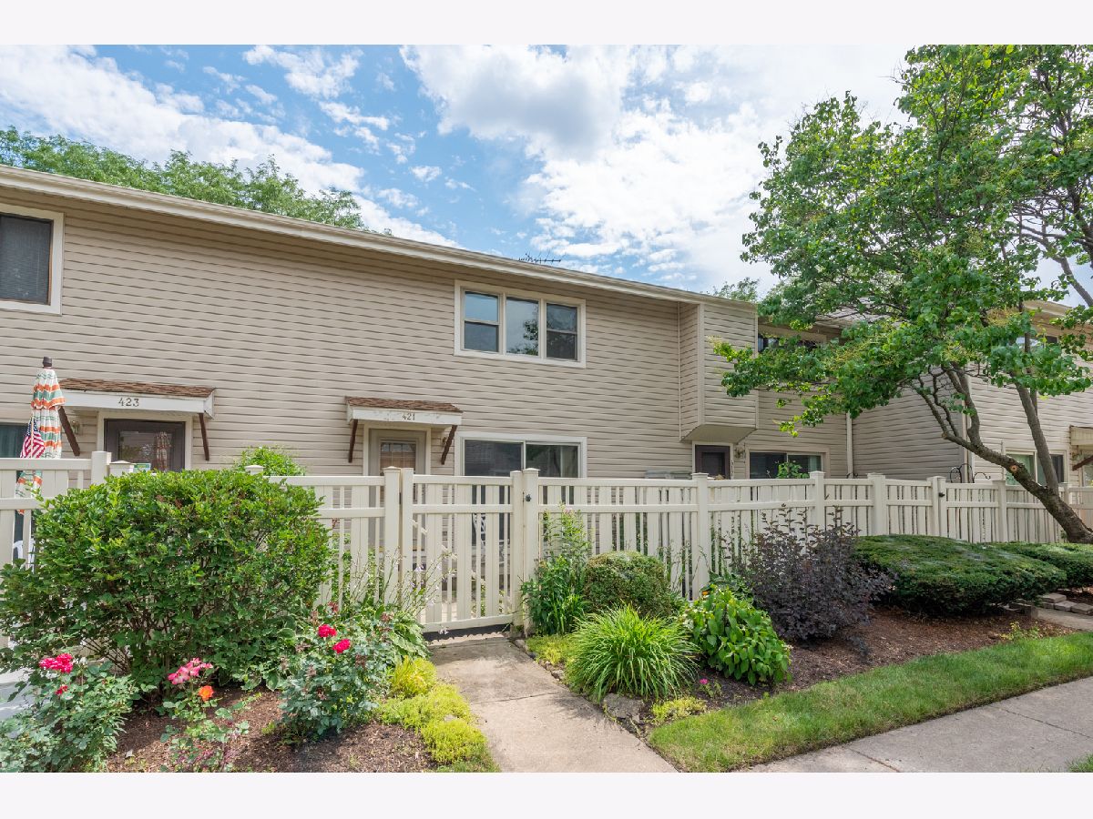 Townhomes Sold Del Lago Schaumburg Illinois, 421 Verde