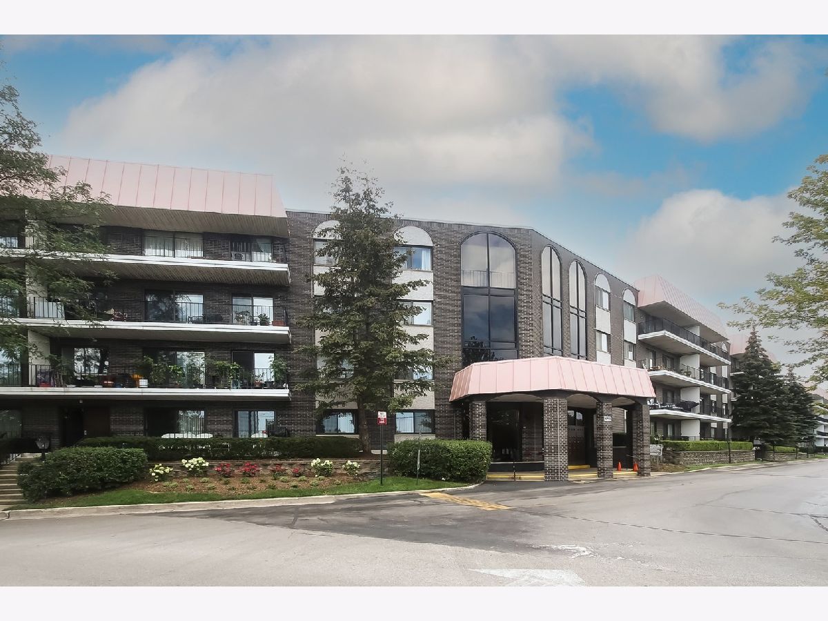 Barcelona Skokie Il Condominiums For Sale For Rent Sadie Winter Dana Cohen Barcelona Skokie Il Condominiums For Sale For Rent Sadie Winter Dana Cohen