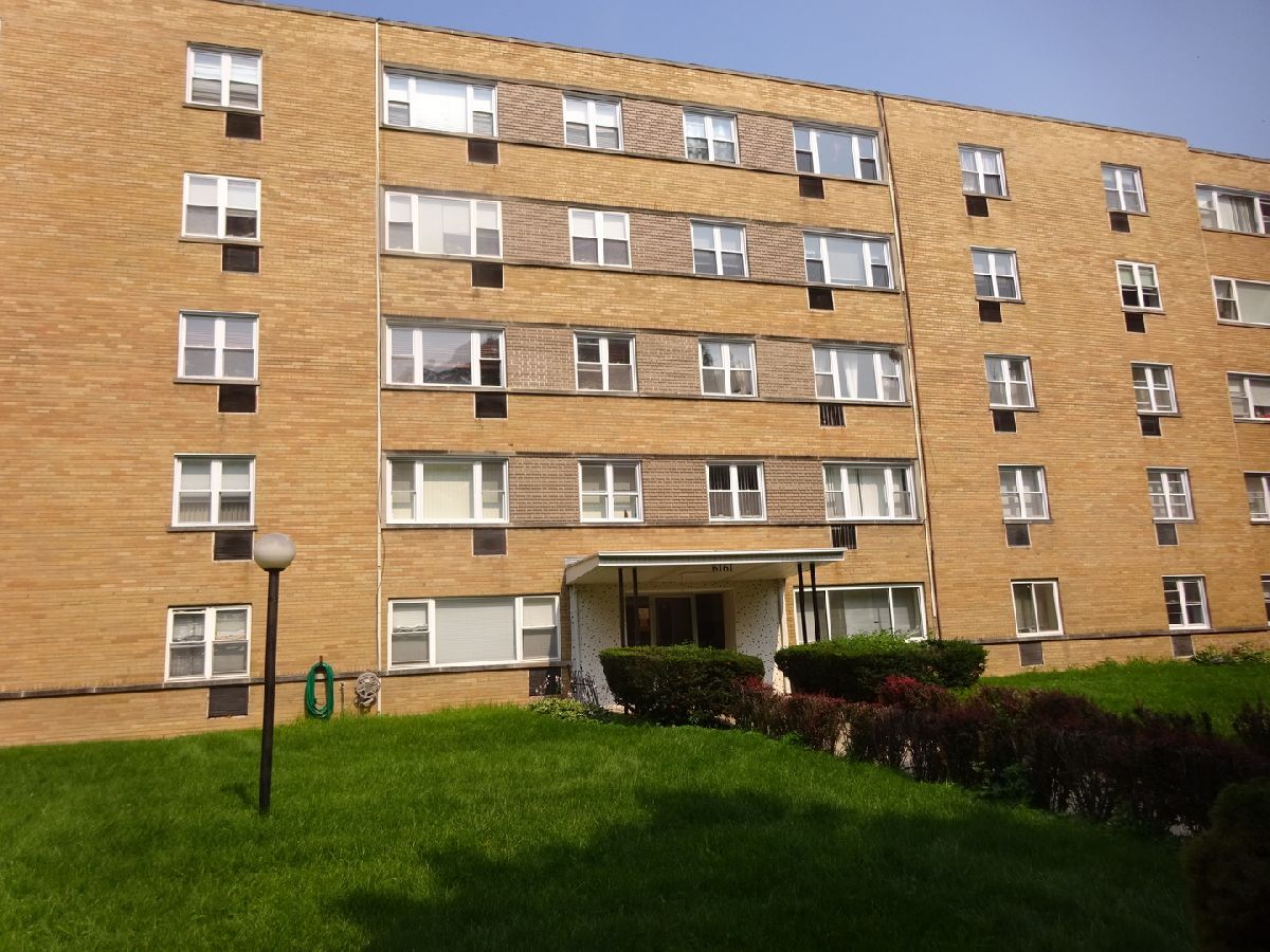 Condos & Townhomes Sold Granville Court Chicago Illinois, 6161 Hoyne