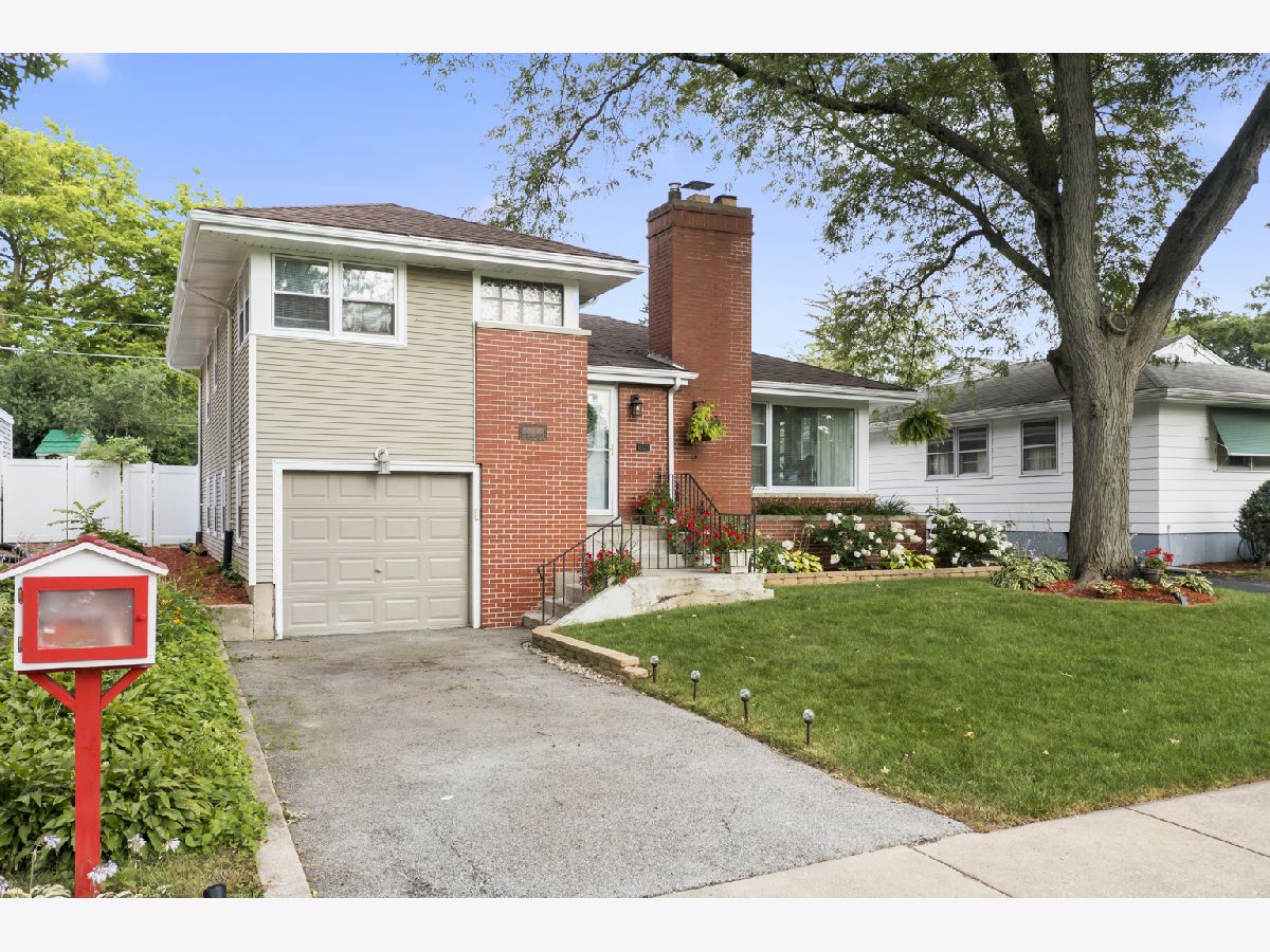 Homes Sold 3rd Addition Homewood Illinois, 18437 Stewart