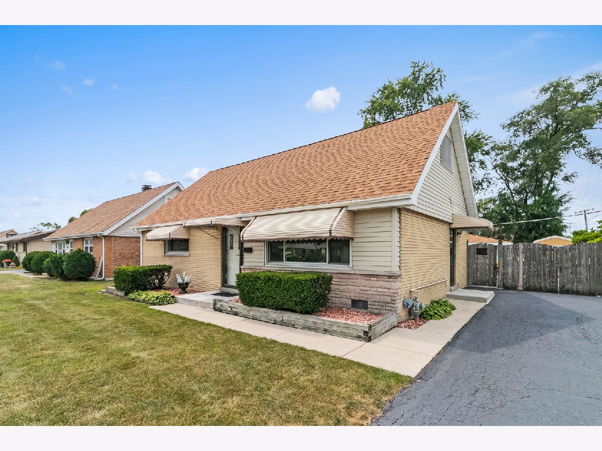 Homes Sold Southfield Bridgeview Illinois, 8700 Cranbrook