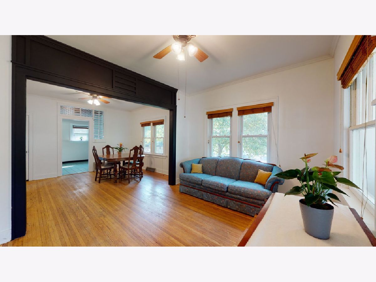 Homes & Condos & Townhomes Sold Old Town Carpentersville Illinois, 408 Green