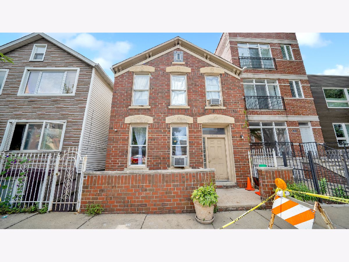 Condominiums & Homes Sold East Pilsen Chicago Illinois, 1812 Morgan