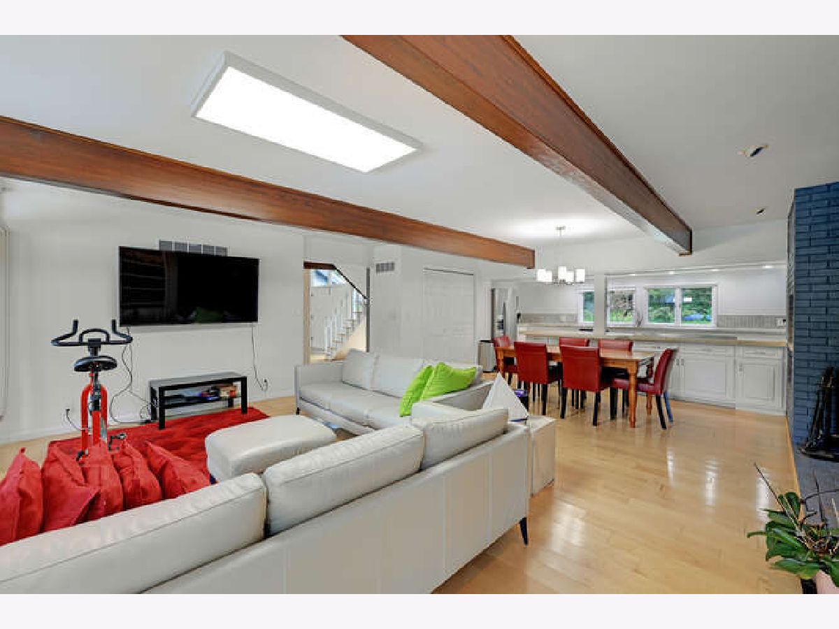 Homes Sold Yankee Ridge Urbana Illinois, 302 Sherwin