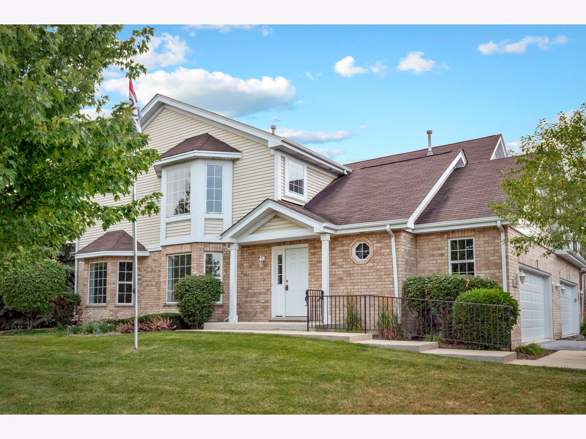 Townhomes Sold Mistee Ridge Orland Park Illinois, 16164 Hillcrest